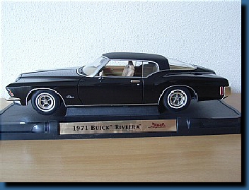 Yat Ming 1971 GS Buick Riviera 1:18