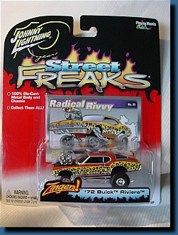 Johnny Lightning 1972 (Street Freaks) Buick Riviera 1:64